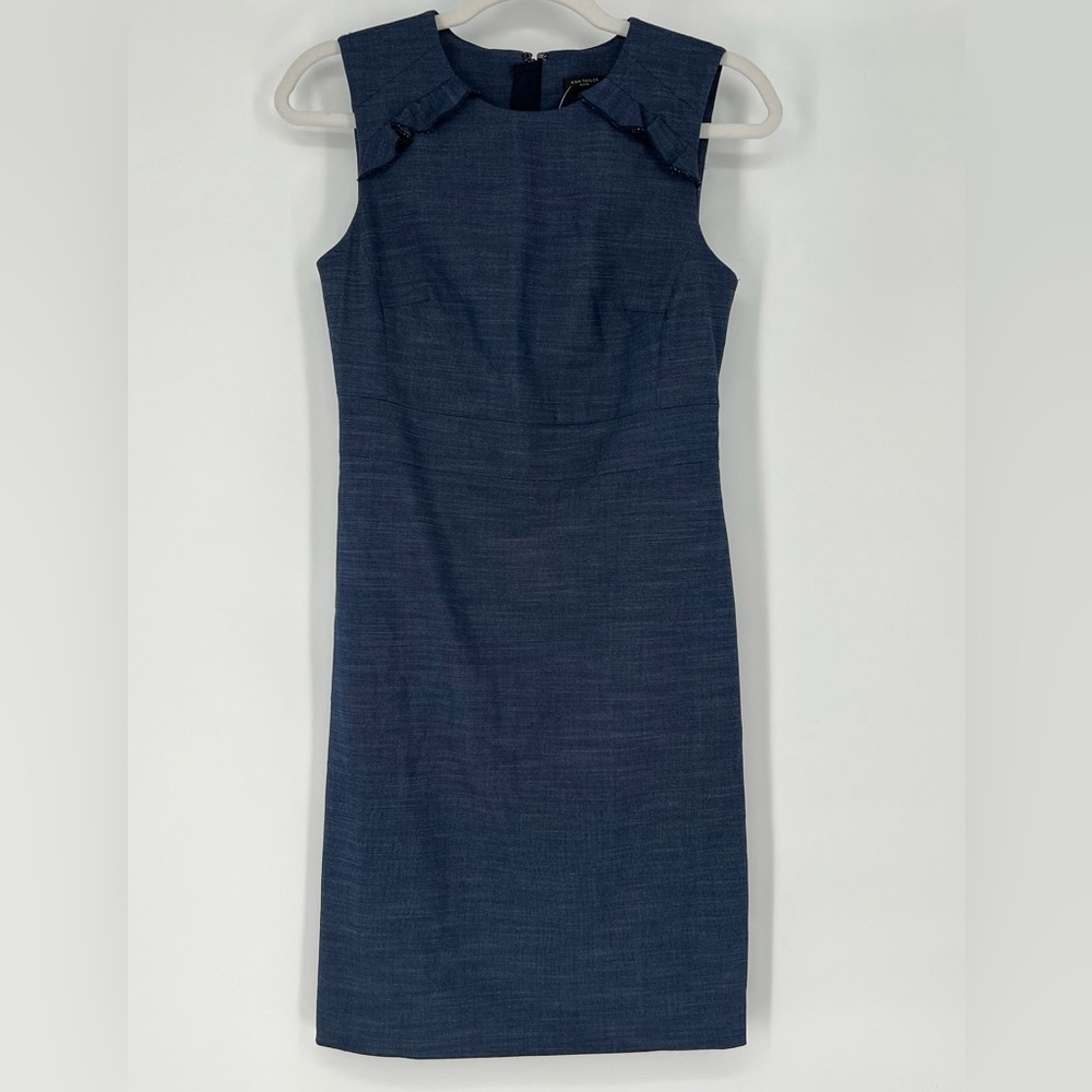 ANN TAYLOR PETITE SLEEVELESS BLUE DRESS. ZIPPERS DOWN BACK FULLY LINED WELL MADE